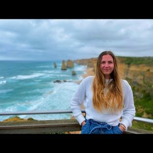 Meet your Posher, Erin